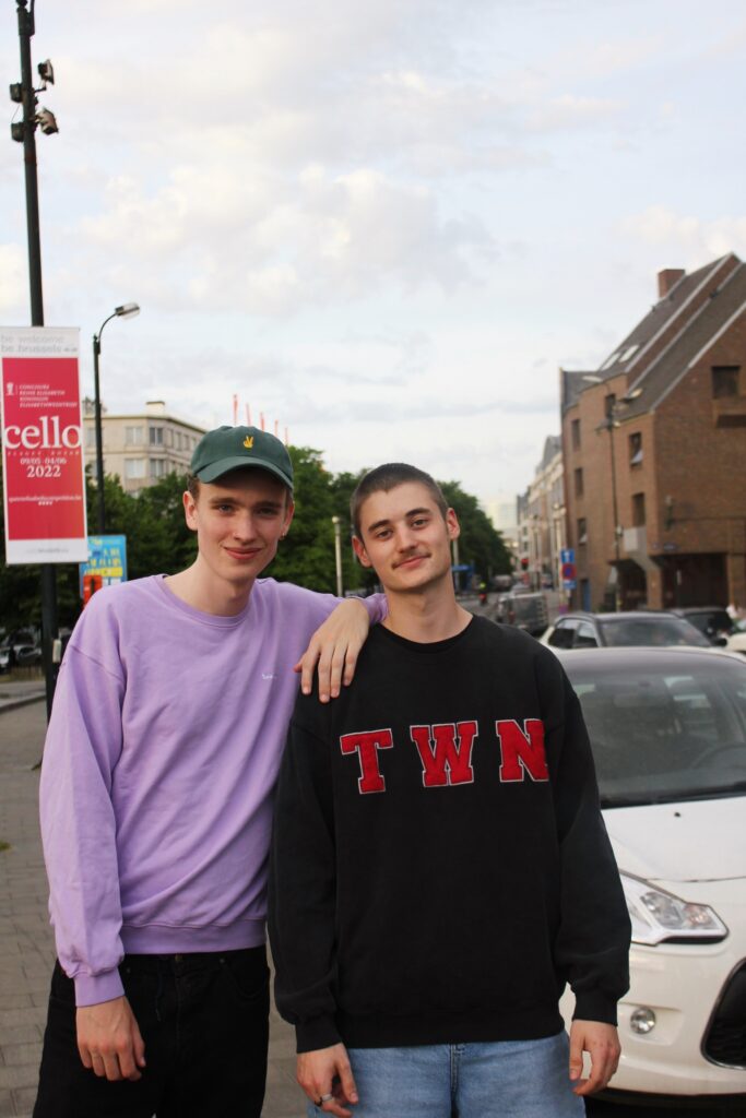 FEDA62A7-90E8-414B-9AD1-90D666D68794